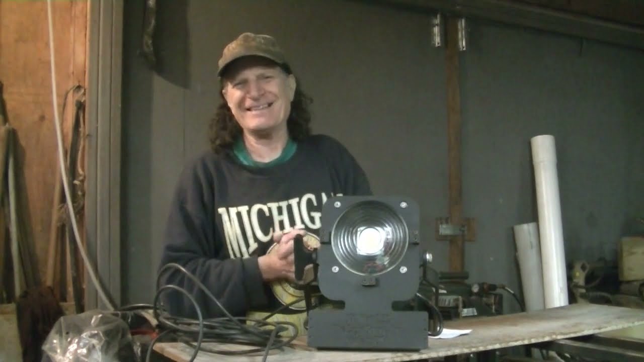Copperland LED utility light from Light Source Inc. review by Ken Rieli
