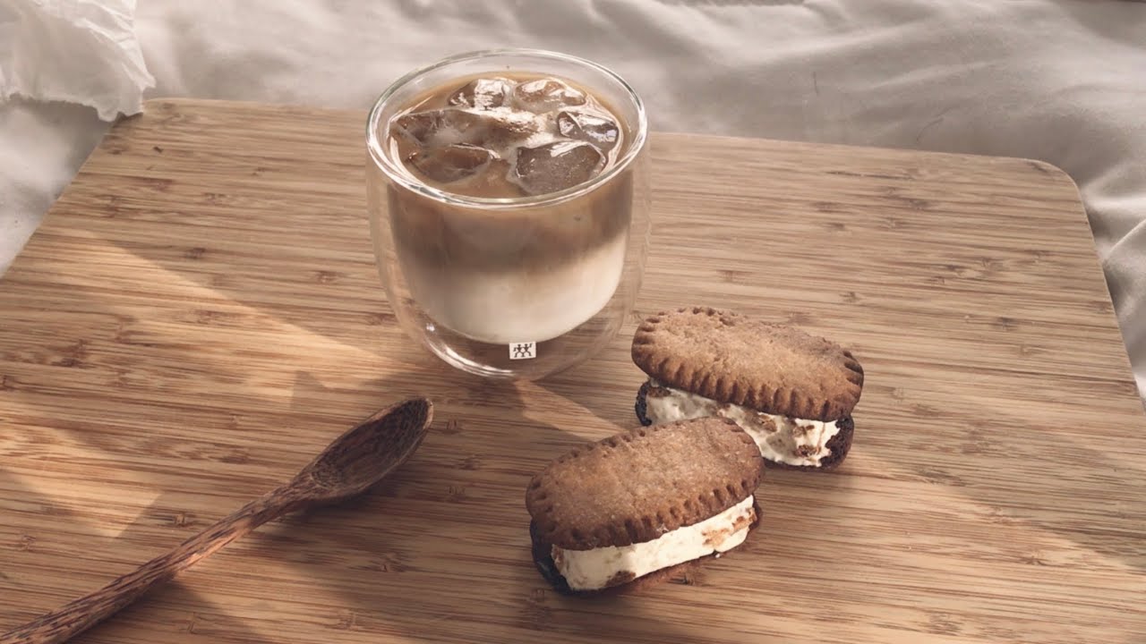 lotus biscoff ice cream sandwich recipe