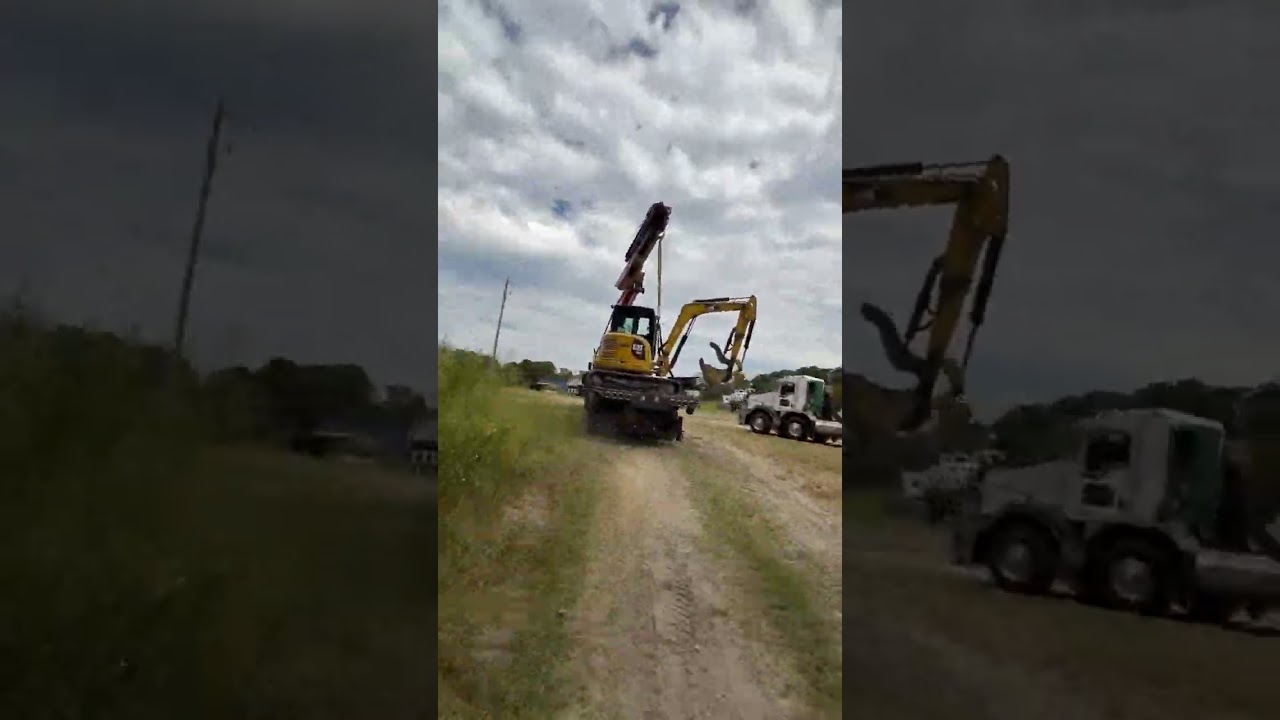 CAT 305 Mini Excavator went down abruptly. Caterpillar Electrical Issues #cat305e #caterpillar