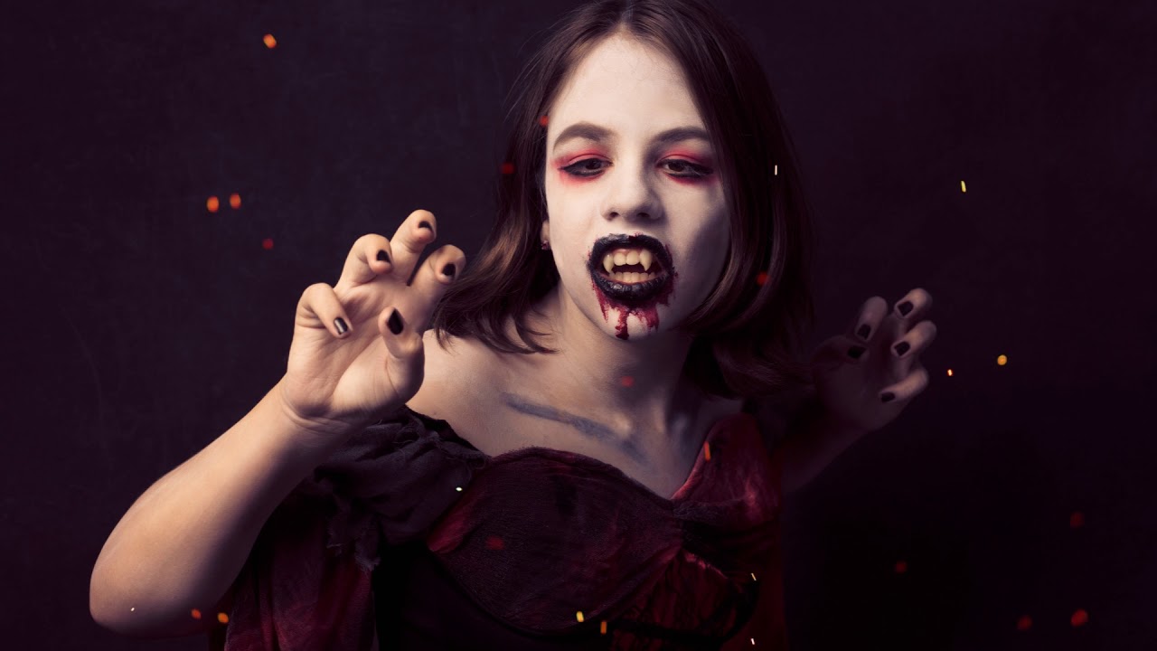 Vampire Embers Cinemagraph