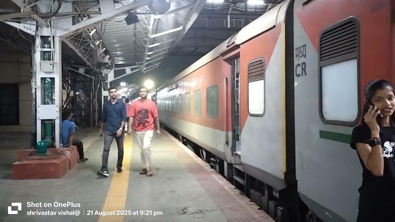 #2025shorts #banglore nice one city and clean city 🌆😉 #indianrailways #travel 🧳