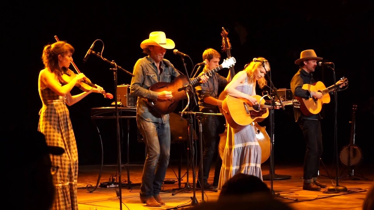 Queen Jane Approximately (Bob Dylan) Dave Rawlings Machine Gillian Welch 11/14/2015 Lupos RI