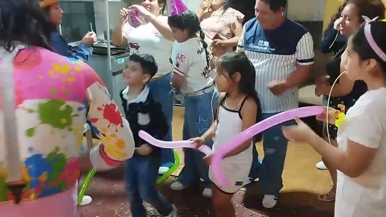 Mis 10 añitos - Allyson Romina Huaman Portilla 18
