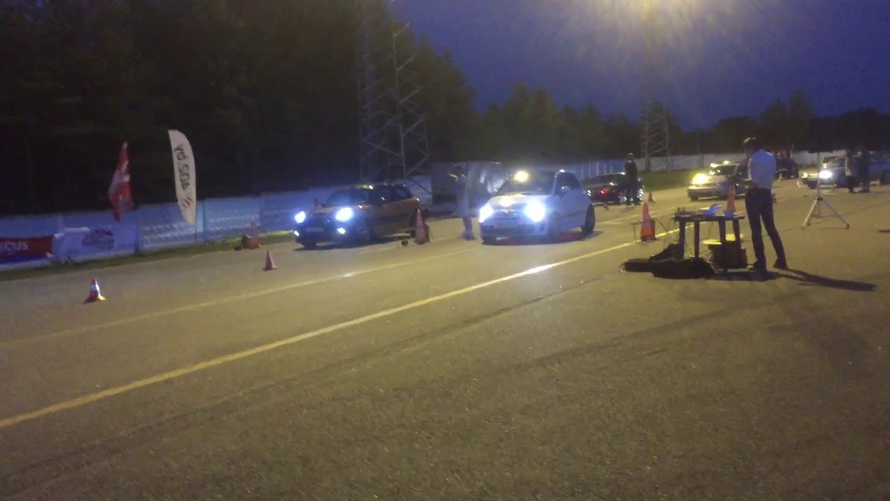 ABARTH 500 vs Mini Cooper s John cooper works