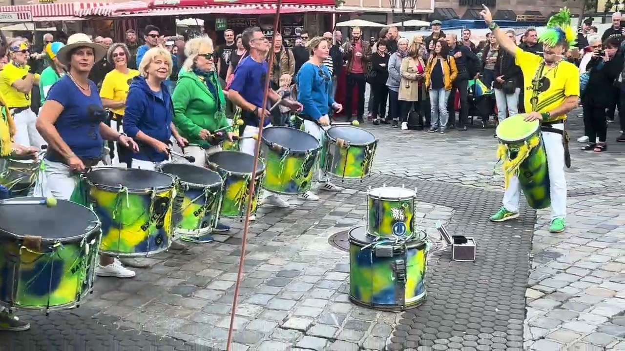 Altstadtfest Nürnberg mit der Bateria quem e - Samba aus Bamberg
