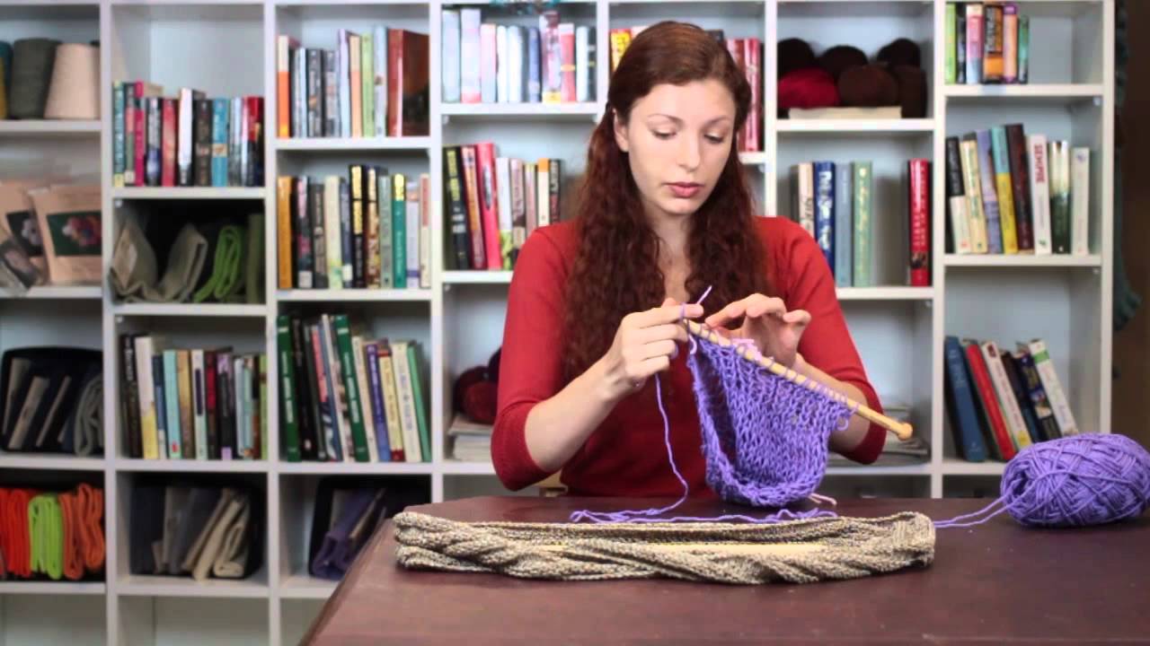 How to Connect Two Knitting Sections on an Infinity Scarf : Knitting Tips & Techniques