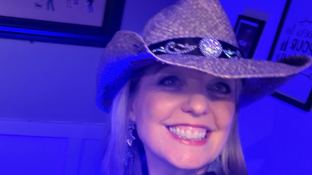 Sarah Louise Music is live