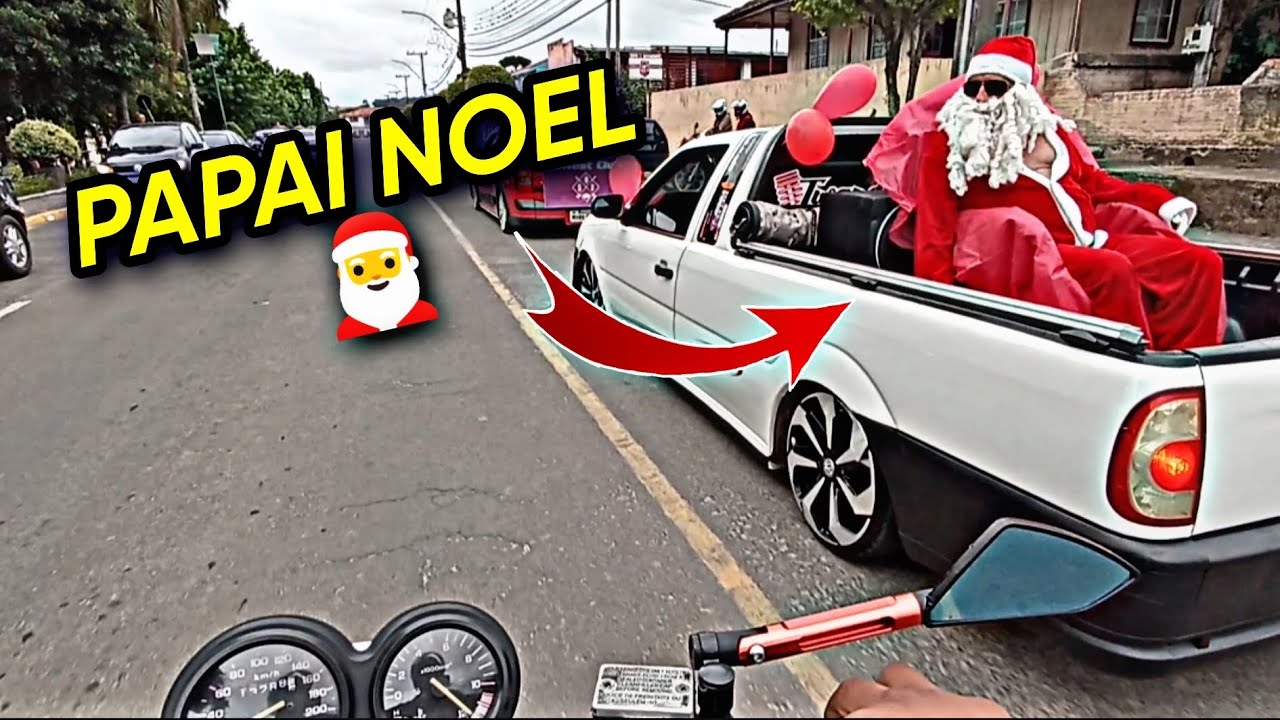 carreata de natal, distribuindo doces( natal solidário dos baixos)