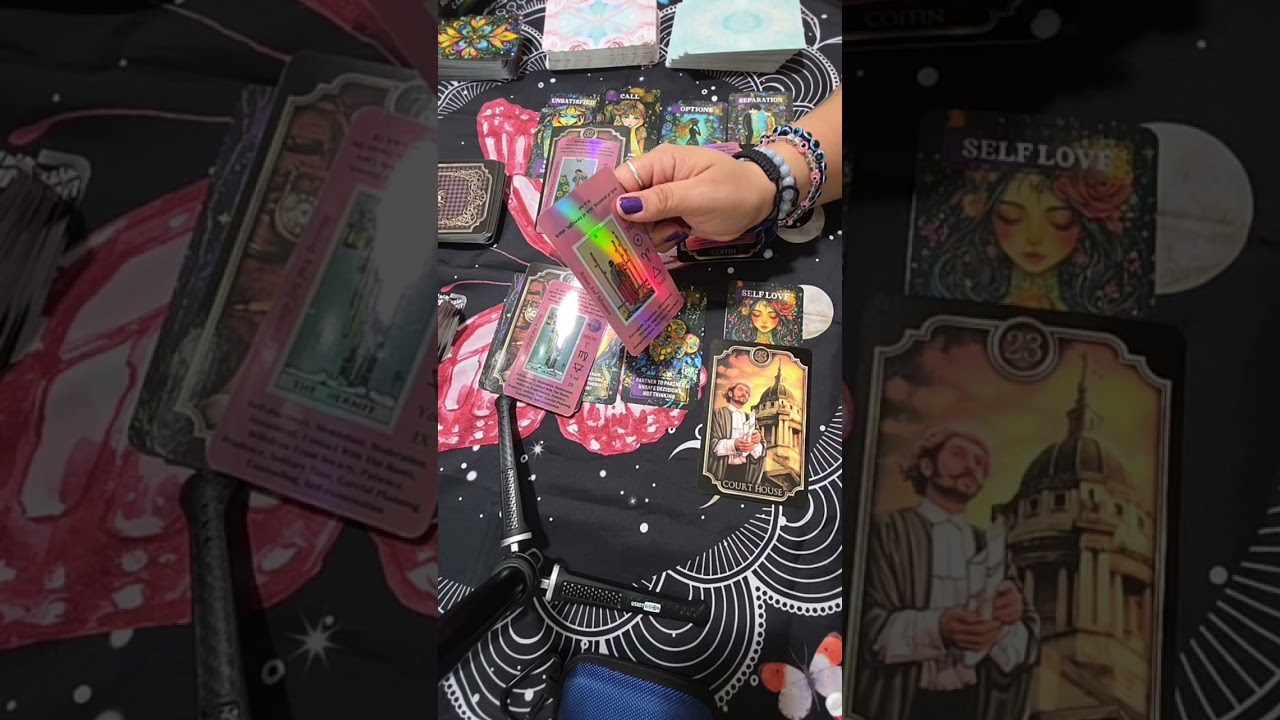 Divorce, Custody & New Beginnings: Tarot's Insight #shorts