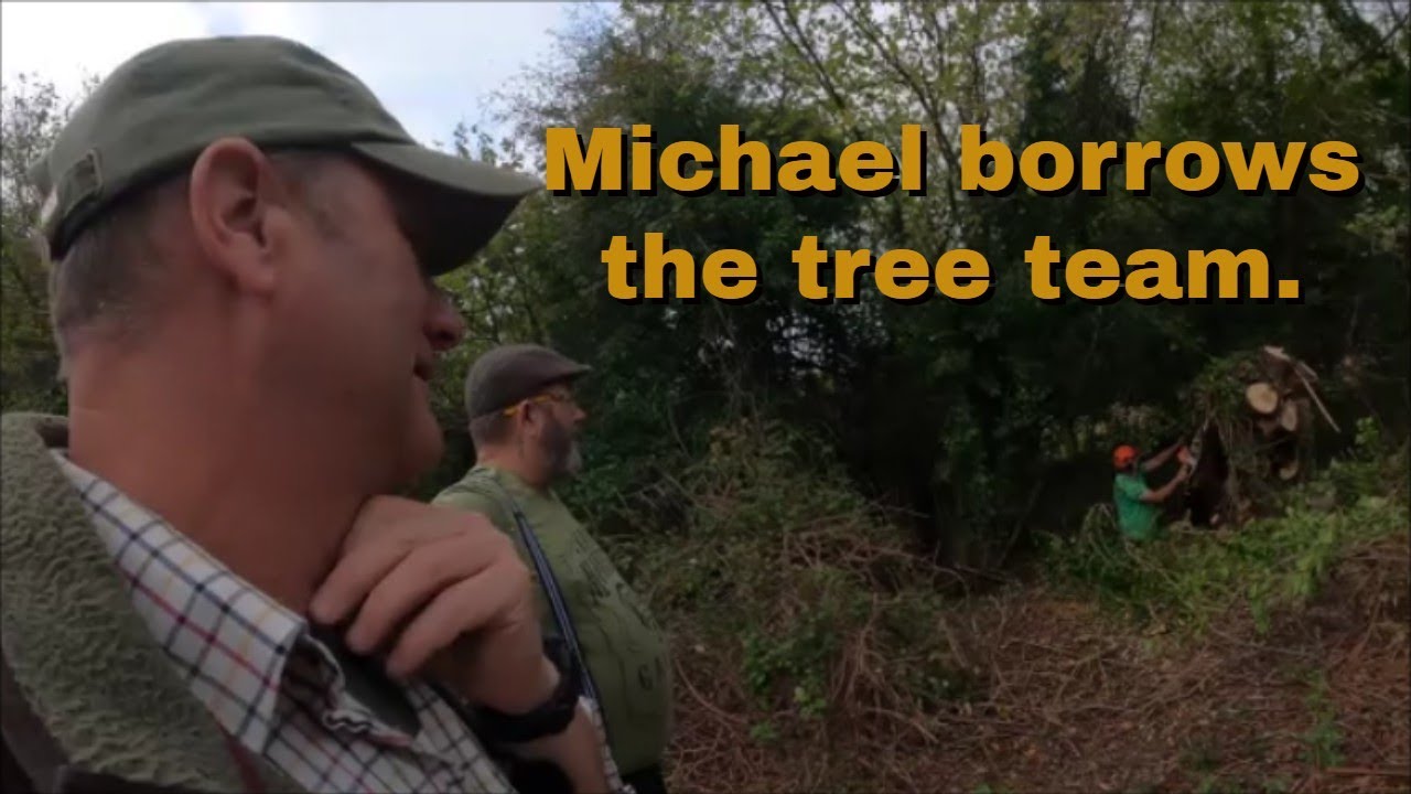 14/10/22  Michael borrows the tree team and the Zago is out again