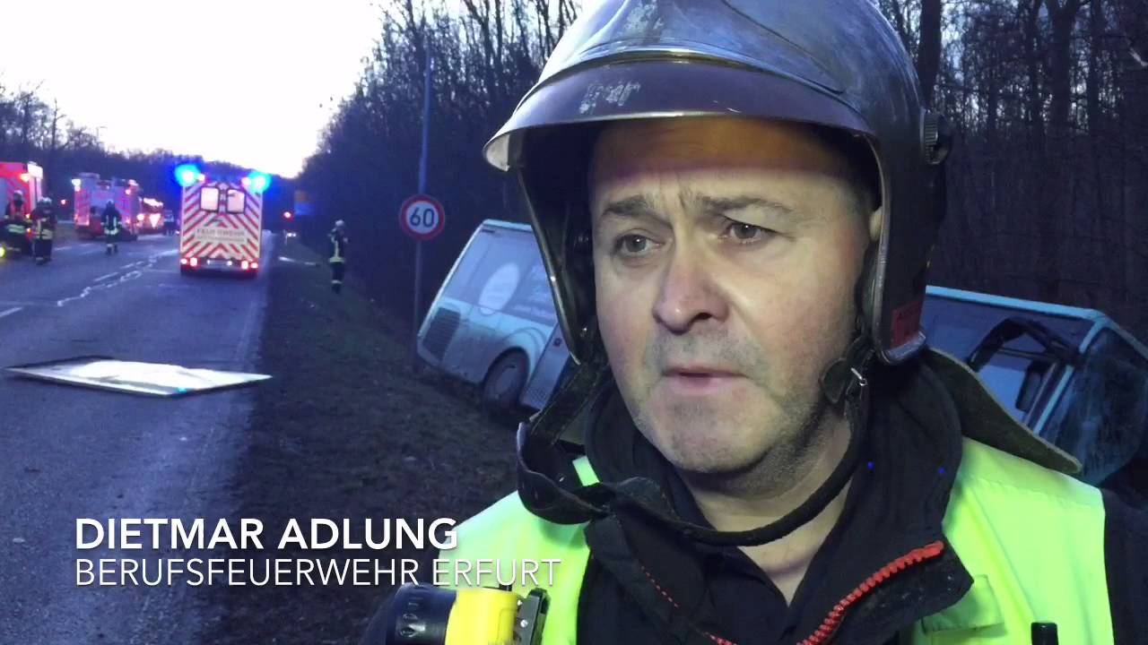 Verletzte bei Unfall mit Linienbus