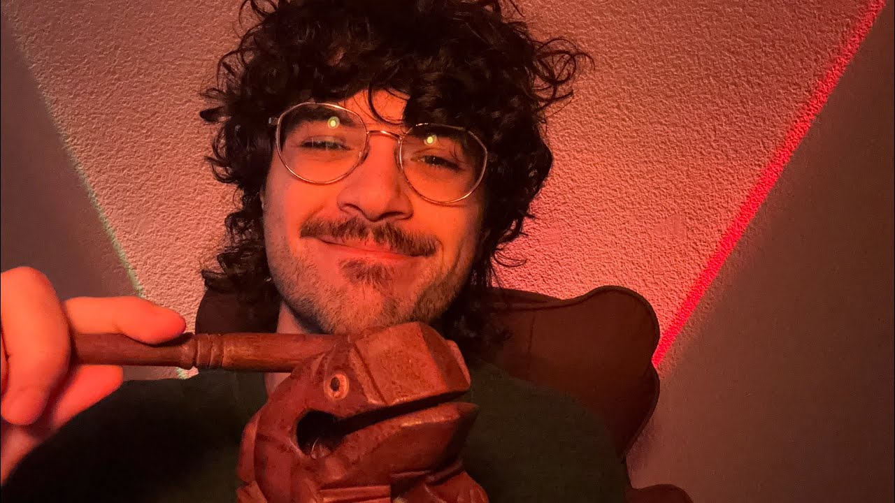 Wooden Frog ASMR !