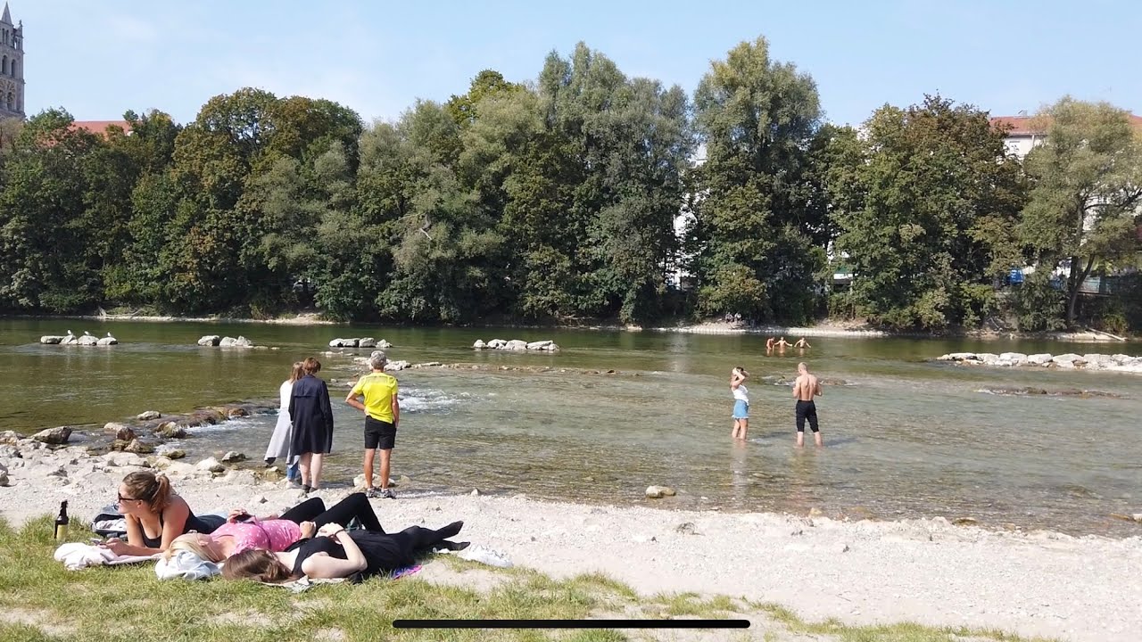 Munich Walk Reichenbachbr&uuml;cke, Isar Beach