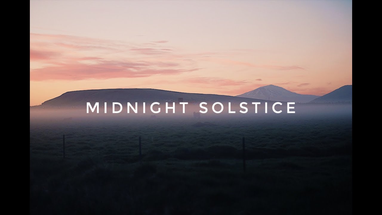 MIDNIGHT SUMMER SOLSTICE TRIP // ICELAND