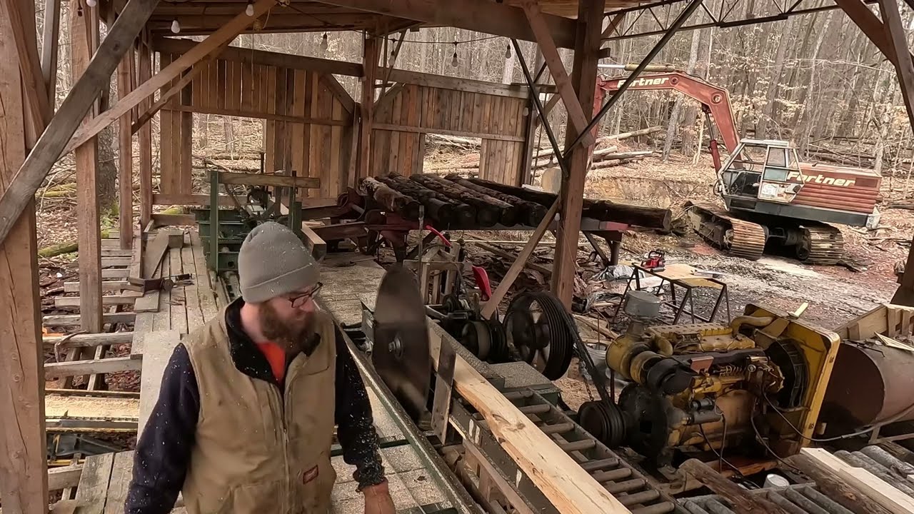 Circle SawMill Red Pine | RM.93 | Rough Cut Pine 1”x8”
