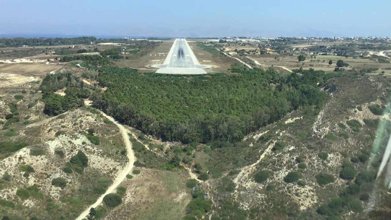 Cockpit View - Visual approach to Kos airport, Greece
