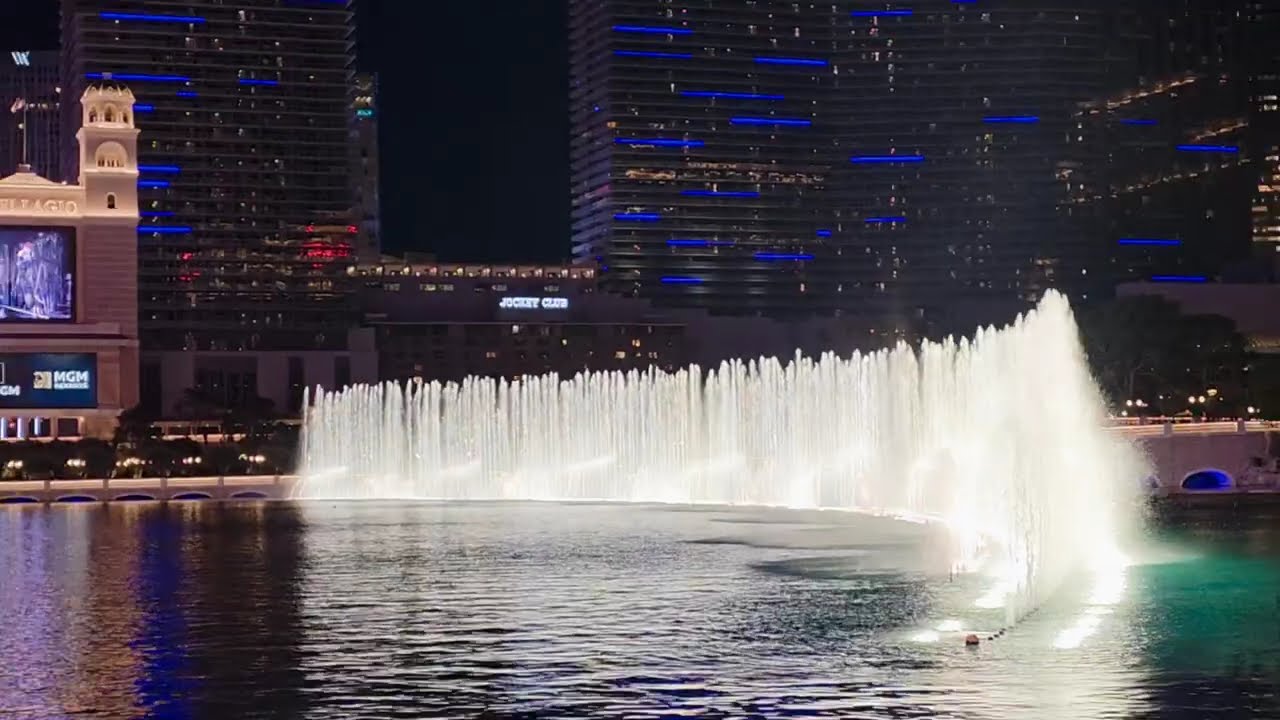 BELLAGIO DANCING FOUNTAIN/FLAMINGO HOTEL/LAS VEGAS 