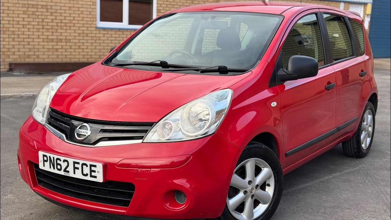 Nissan Note Visia 2012 года
