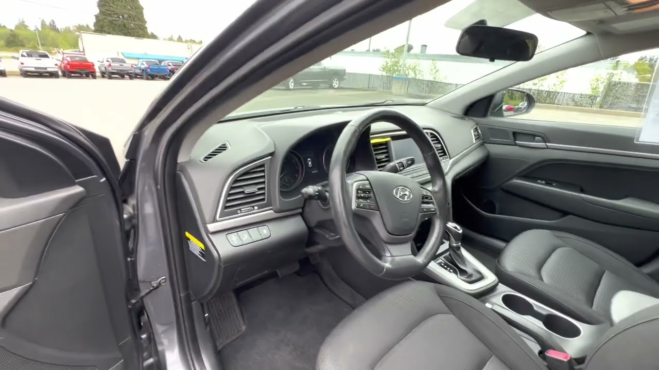 2018 HYUNDAI ELANTRA LIMITED - 23023