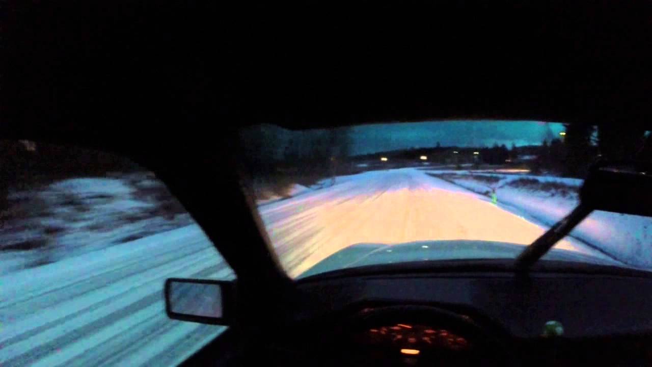 Mercedes-benz w124 winter drift