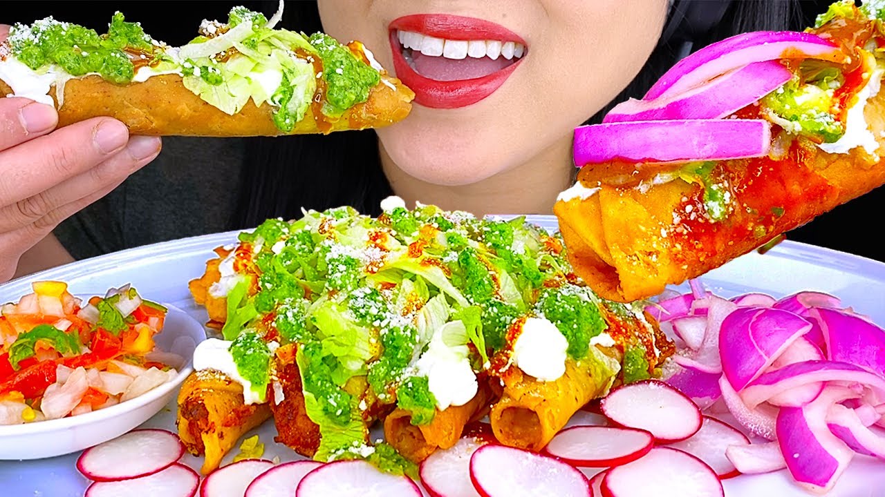 EATING CRISPY FLAUTAS + SALSA + GUACAMOLE ASMR MUKBANG (Real Eating Sounds) ASMR Phan 먹방