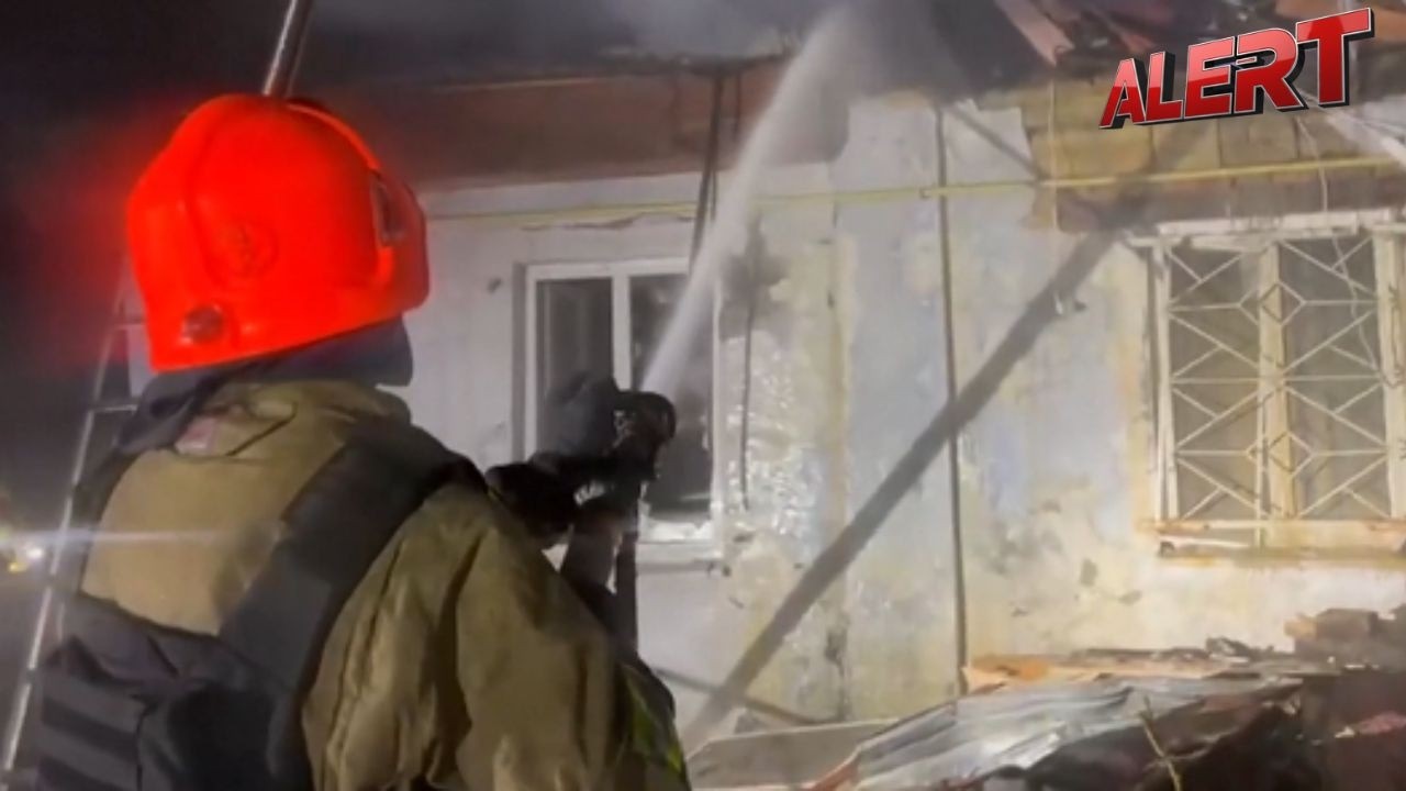 Russian Drone Strike Hits Odesa, One Dead, Firefighters Battle Blaze | ALERT News