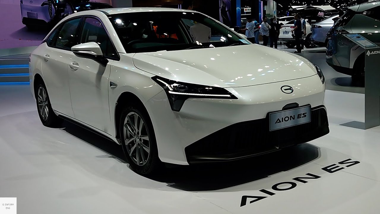 2025 GAC AION ES Electric Sedan / In-Depth Walkaround Exterior & Interior