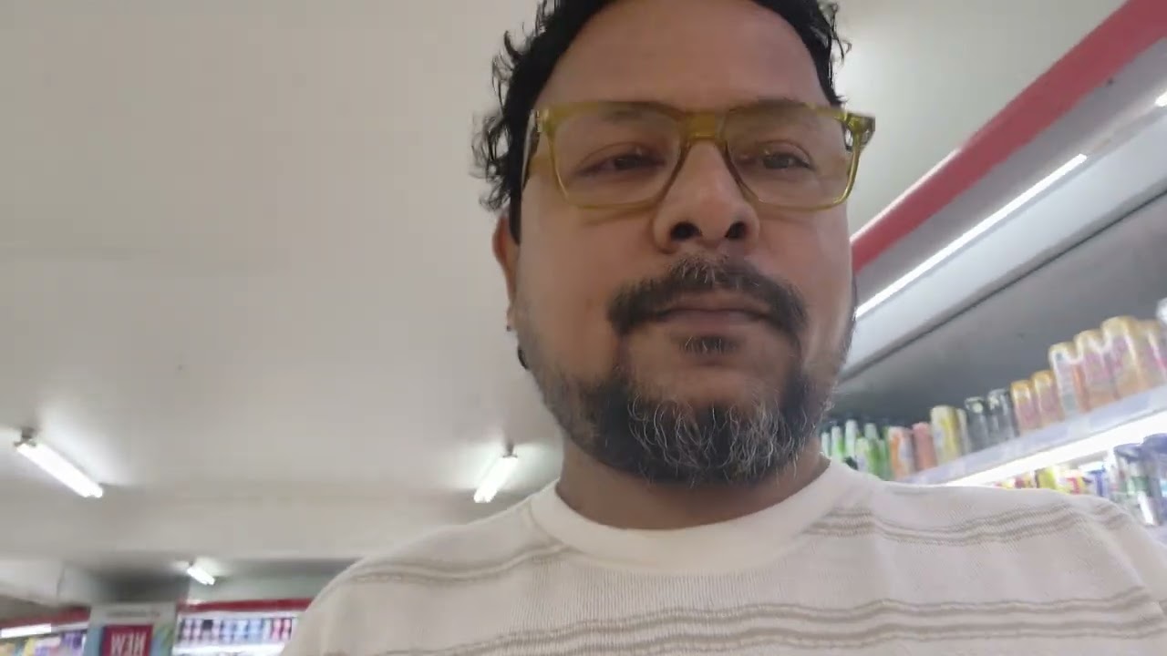Mini vlogs  shoppers plaza 