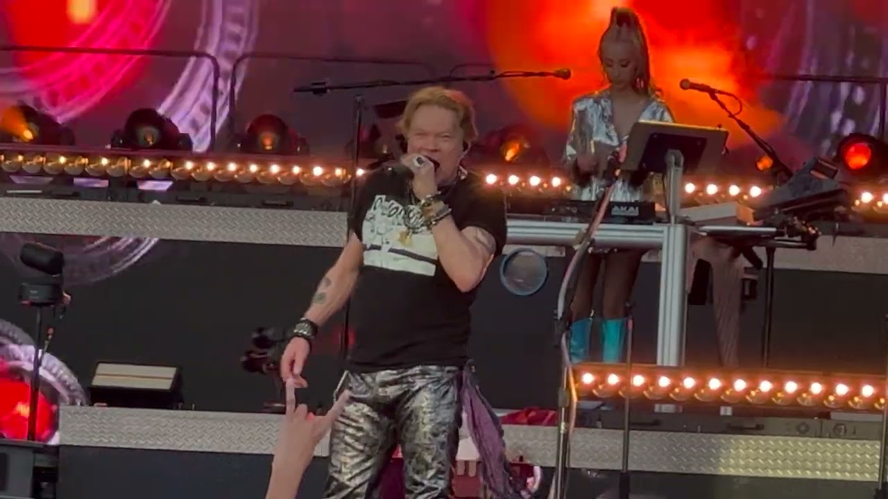 Guns N’ Roses Concert at Hershey Stadium