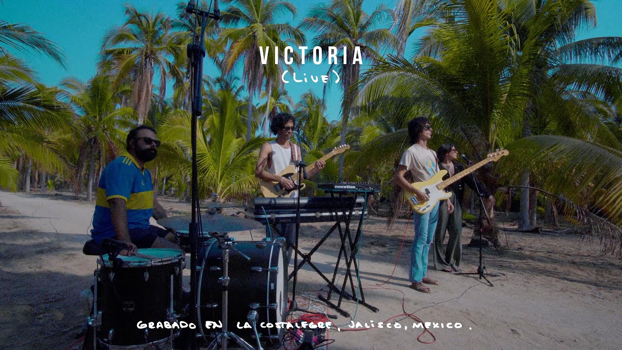 AVEPARADISO - Victoria (Live)