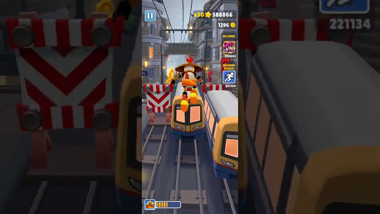 Hunting for mysterious seconds on Subway Surfers