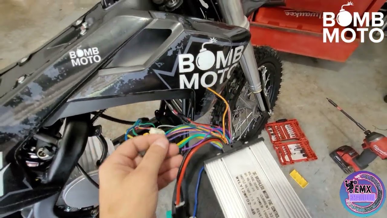 BombMoto B1 - How To Install A Generic Controller (Stock Mototec Controller)