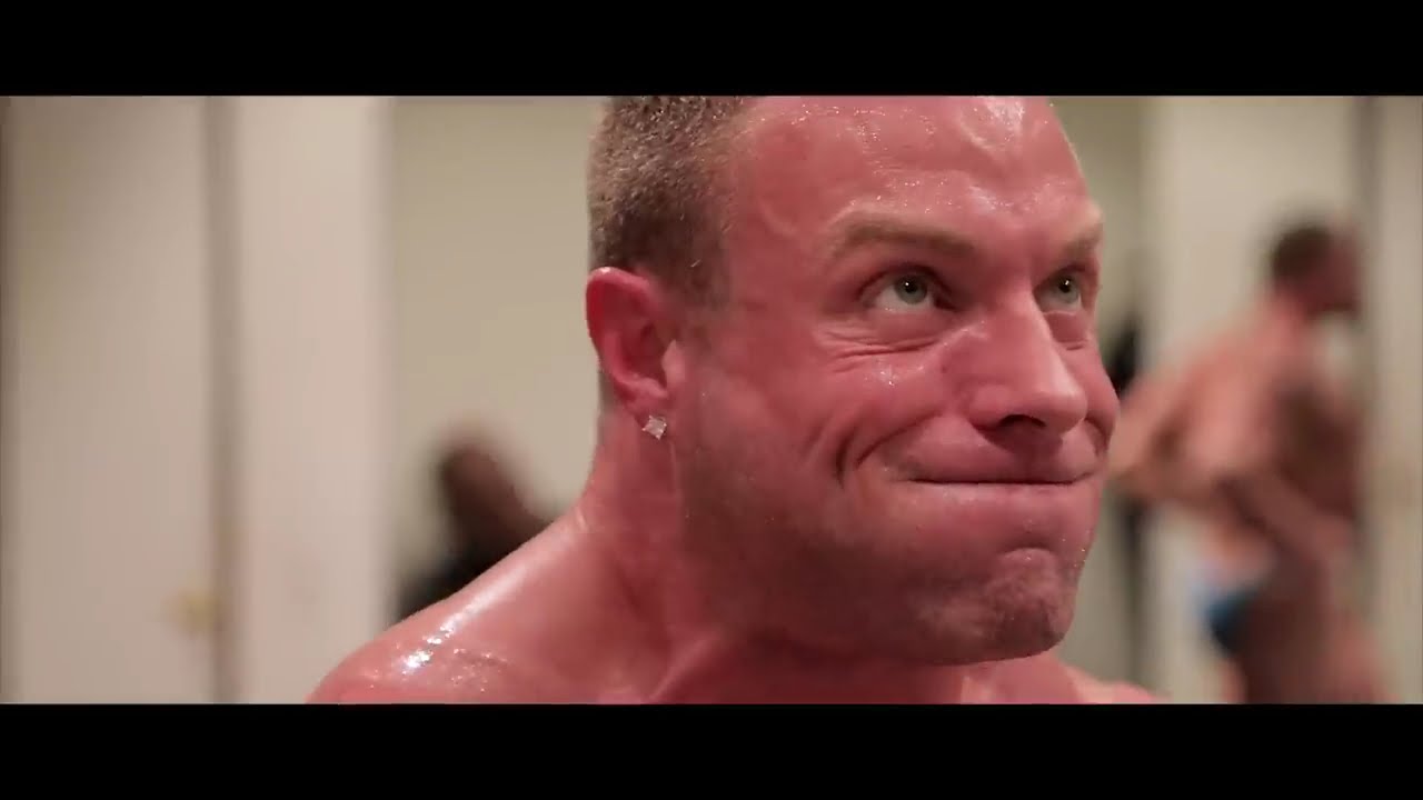 День из жизни с Брэдом Роу (профессиональным бодибилдером IFBB)