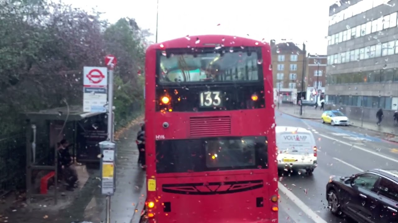 Raining London bus ride 🇬🇧 333 Elephant & Castle to Tooting Broadway please 🙏 like the Video