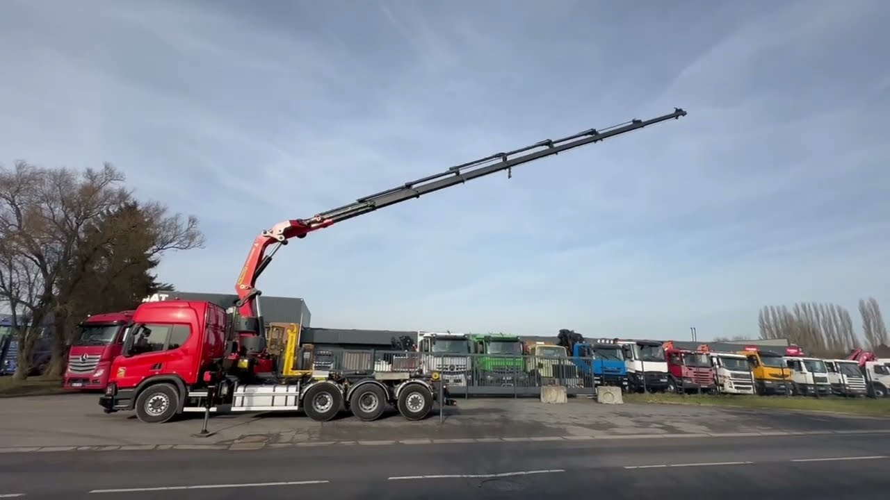 SCANIA P 450 XT 8X4 POLYBENNE GRUE