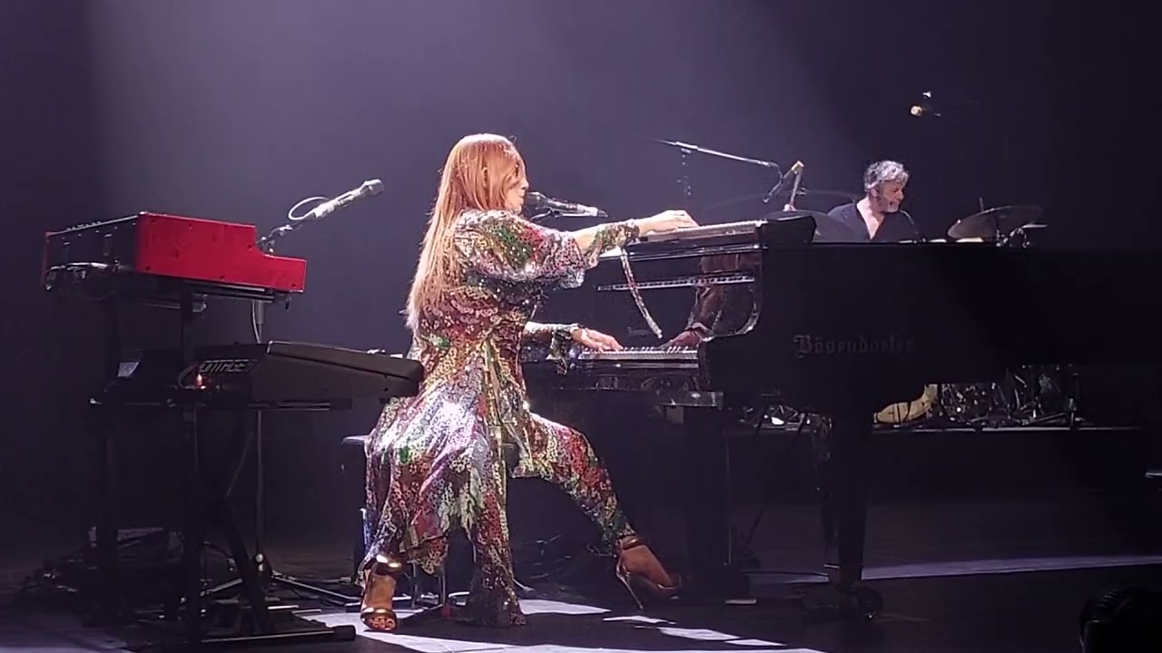 Tori Amos, St. Pölten, 29.04.2023 - Metal Water Wood