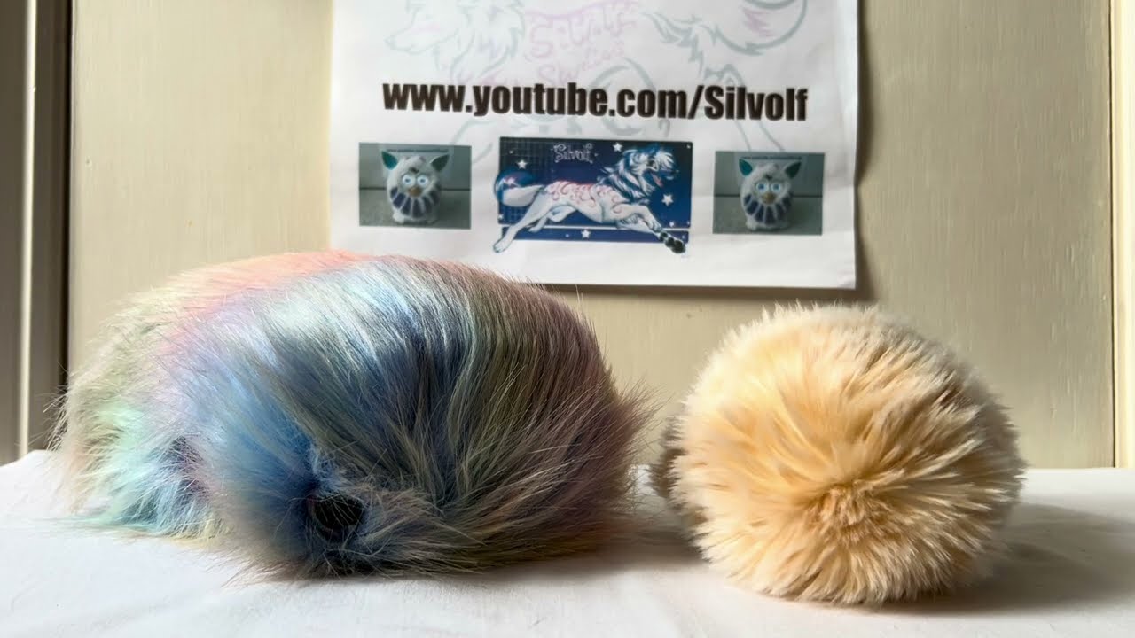 Comparing Cupboo BooBoo and Moflin Robots