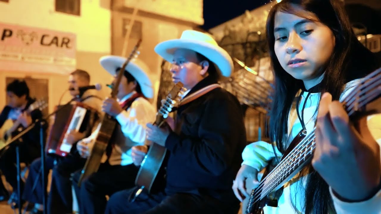 Ingrata mujer | Jilguero Huamachuquino ♫ Live Clip 2024