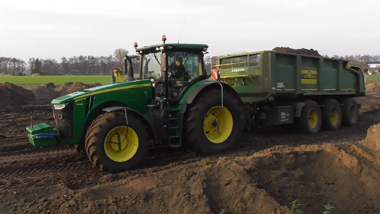Earthmoving by John Deere