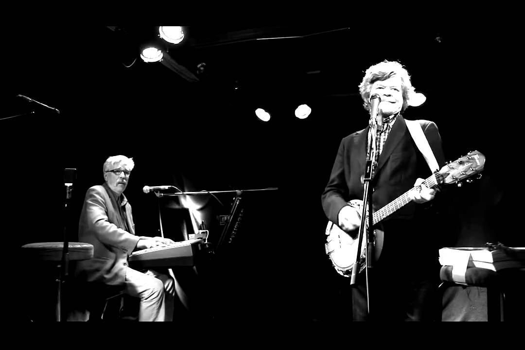 M.A.Numminen & Jani Uhlenius - Nuoren aviomiehen on syytä muistaa (video Jyrki Kallio)