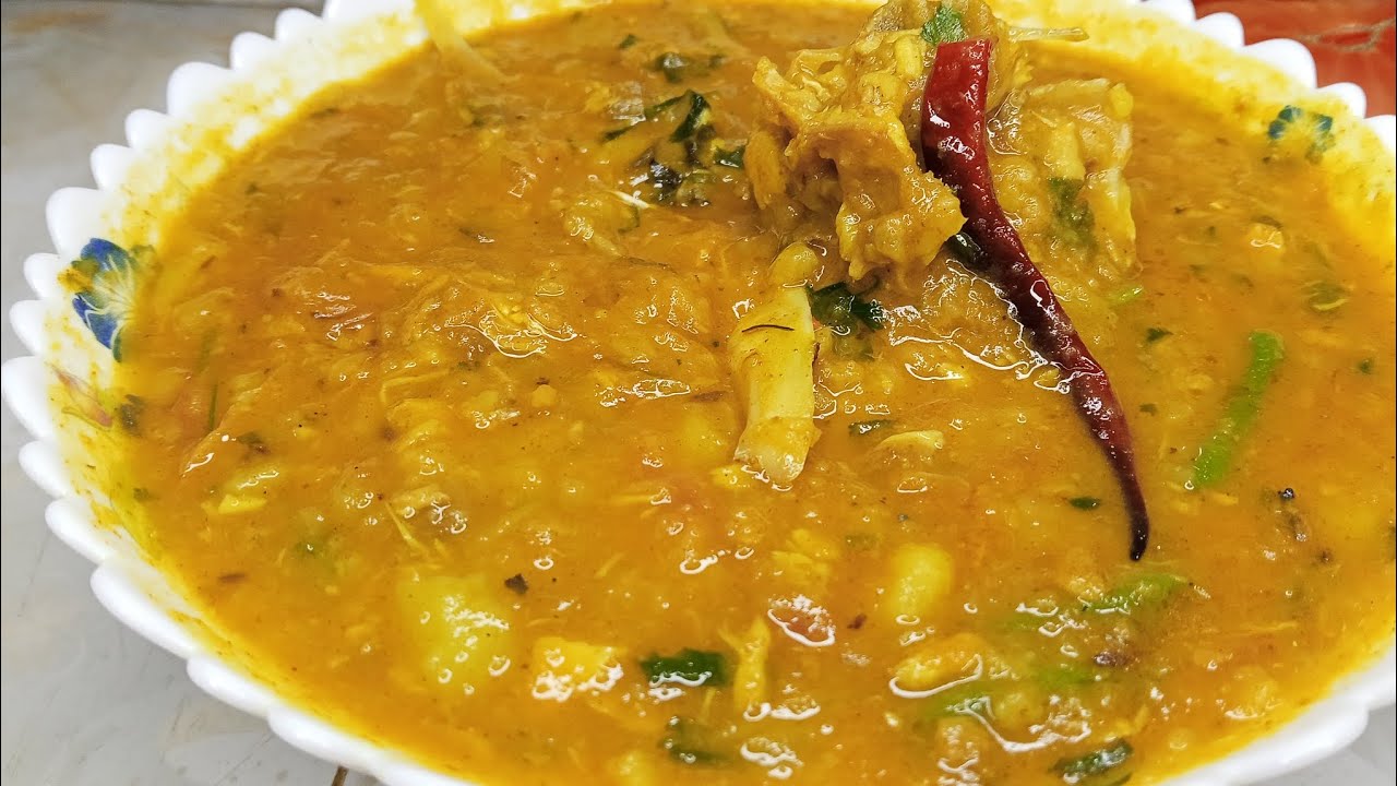   দারুন স্বাদেরআলু ঘন্ট মাছের মাথা দিয়ে।। গরম ভাত রুটির সাথে জমে যাবে।।  #trending #viralvideo 