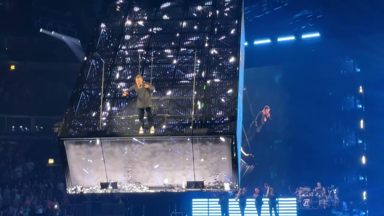 Justin Timberlake LIVE in Chicago - Mirrors