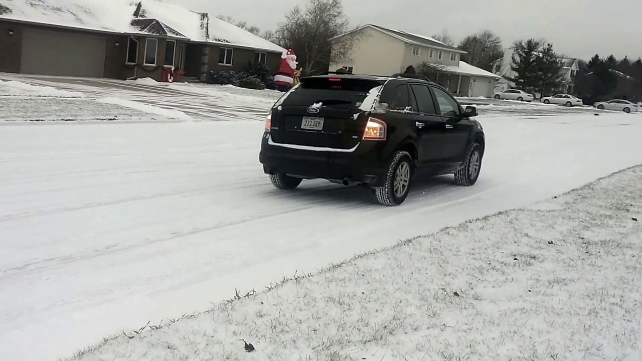 Ford Edge AWD Traction (Snow) Test Review