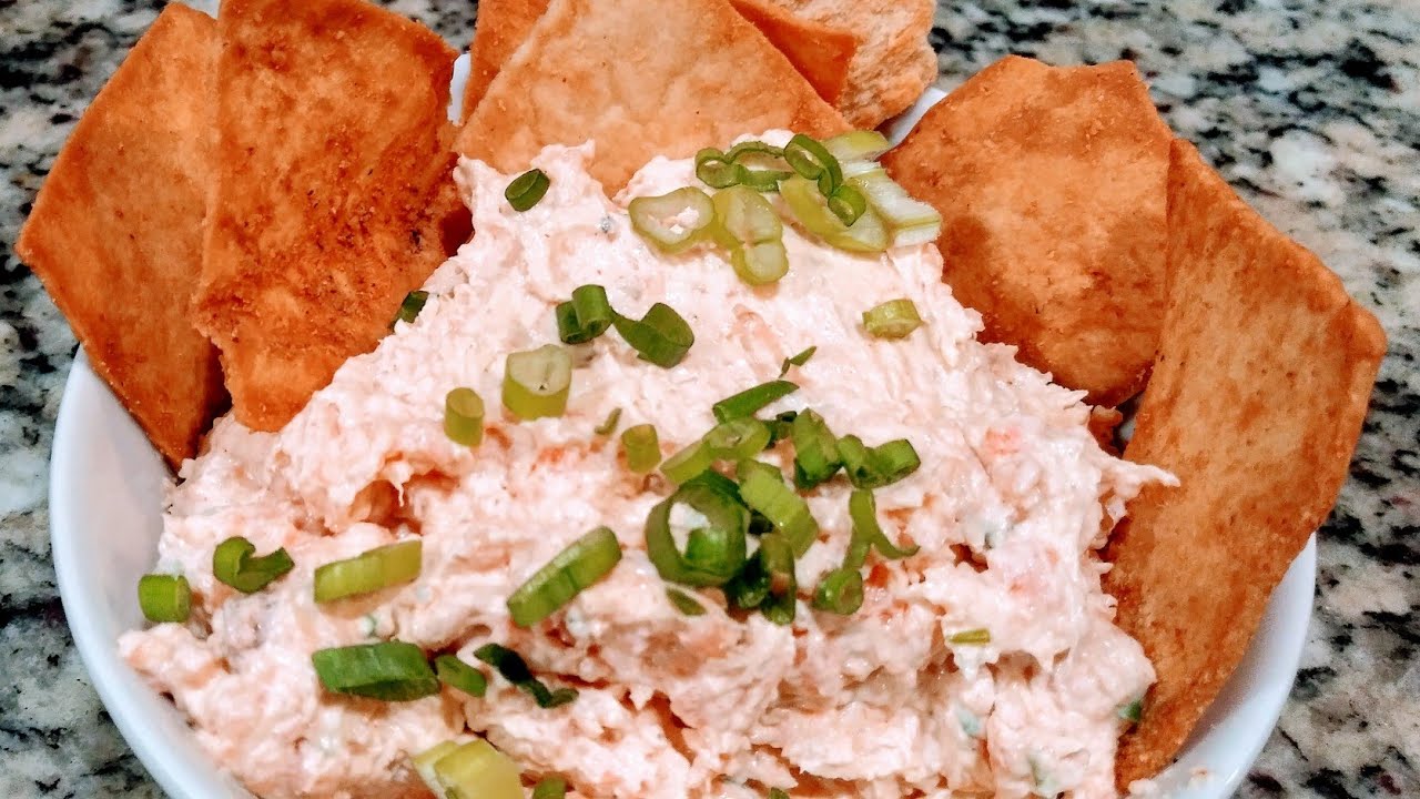 SMOKED SALMON DIP