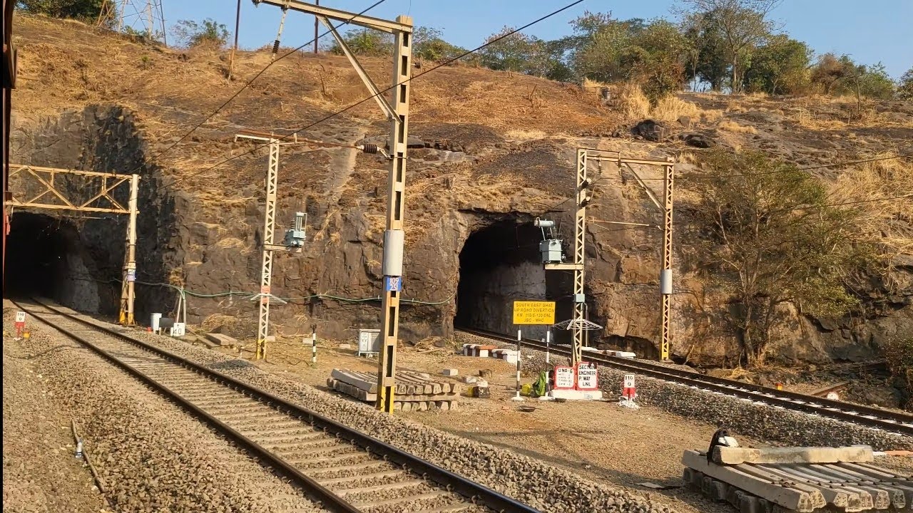 Karjat to Lonavala uncut train journey || Bhor ghat || Konark exp #bhorghat #ghatsection #11019