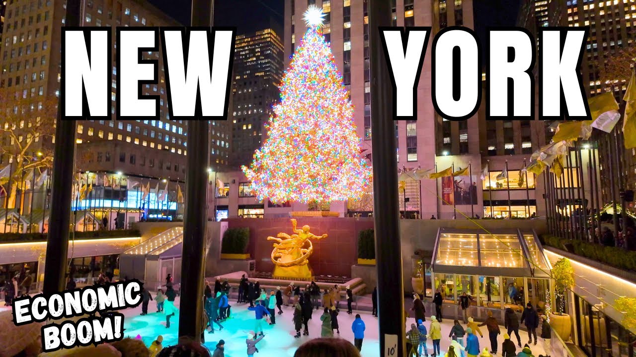 4K 🇺🇸  Rockefeller Center Christmas Tree 🎄💂🏼 Midtown Manhattan Holiday Lights ✨ Times Square BALL