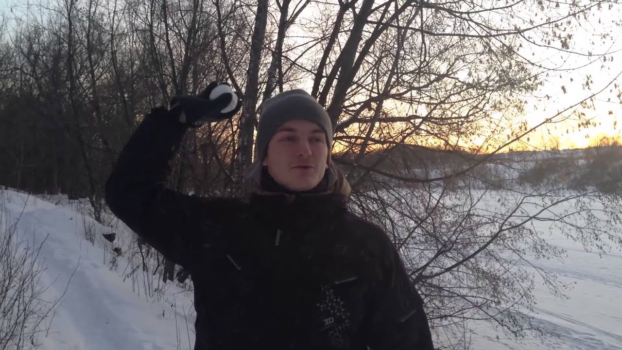Как играть в снежки и попадать точно в цель, как правильно кидать снежки