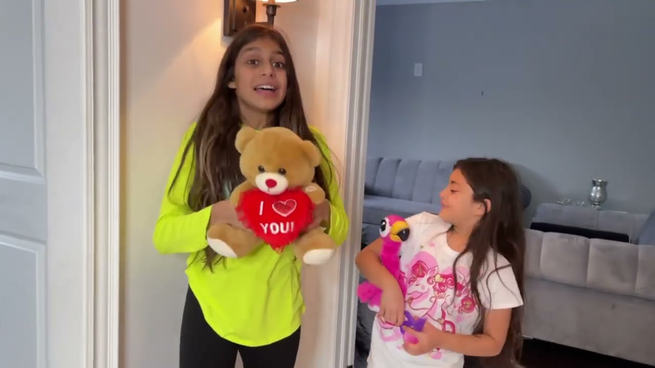 Deema and Sally play Monster in the closet stories