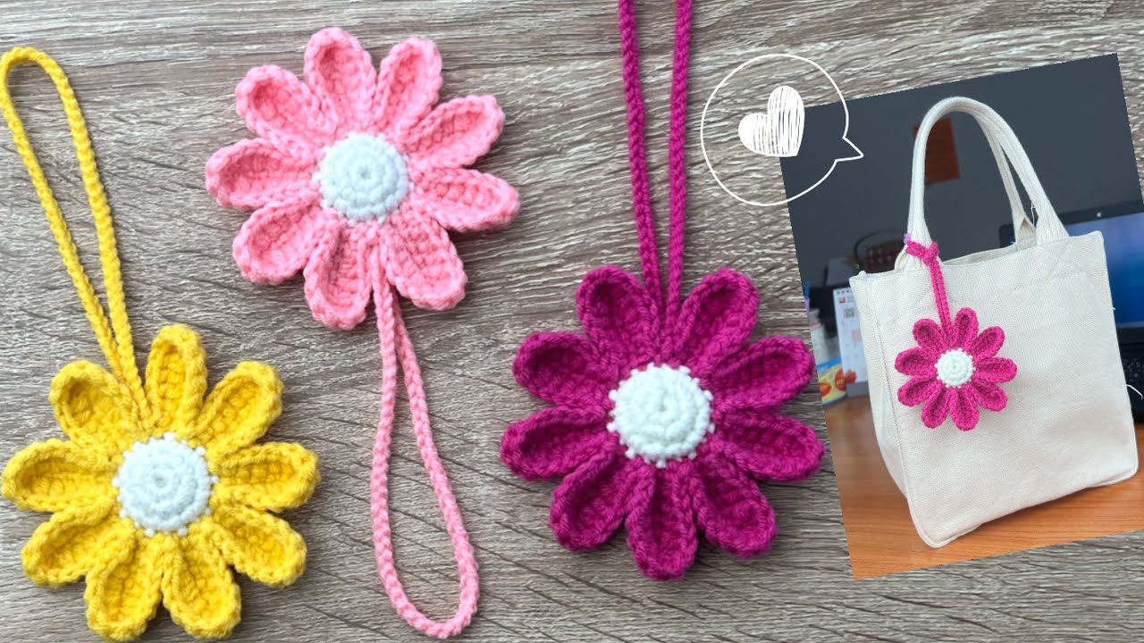 Very Pretty!! How to Crochet flower hanging Accessory . Crochet flower Keychain.ถักพวงกุญแจดอกไม้