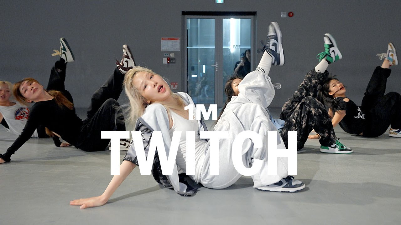 BAMBII - TWITCH / Woonha Choreography